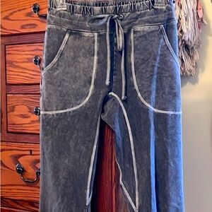 Free People. Activewear Pants. Size S.